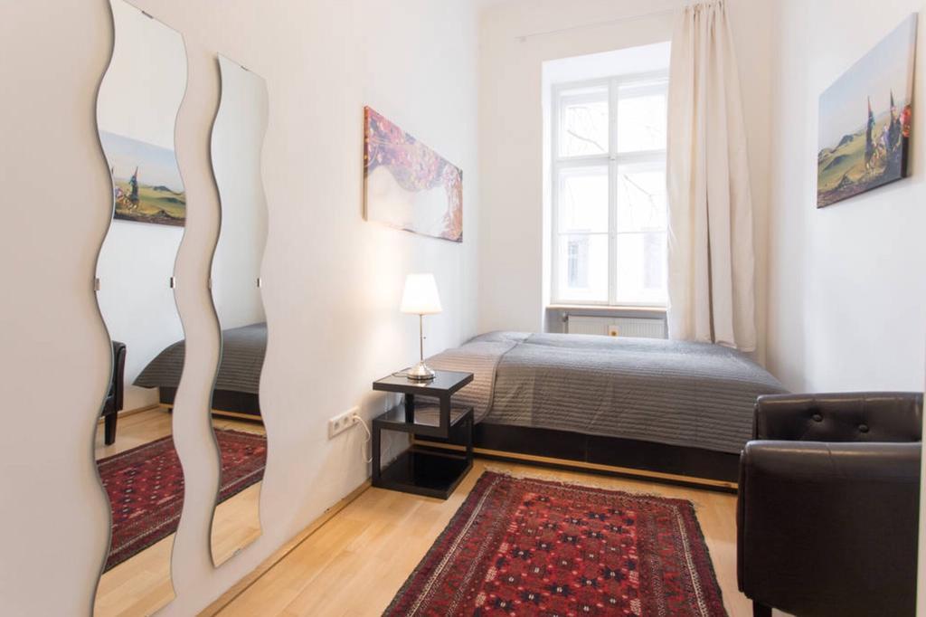 Nomio's City Apartment *